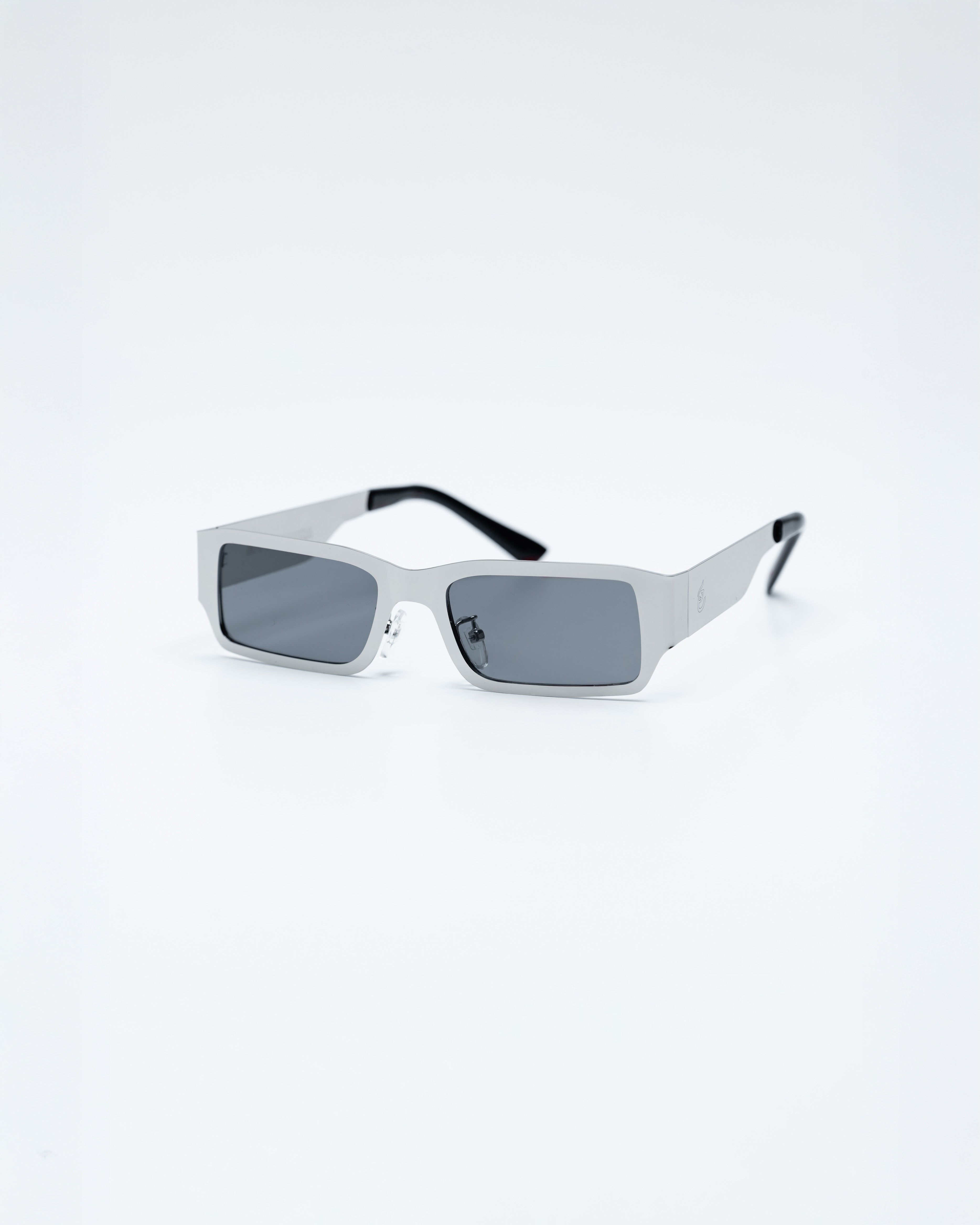 Azra | Silver & Black